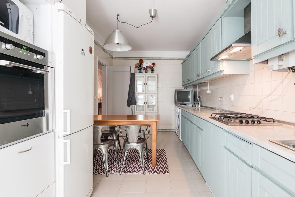 Chique And Spacious Flat In كاسكايس الغرفة الصورة
